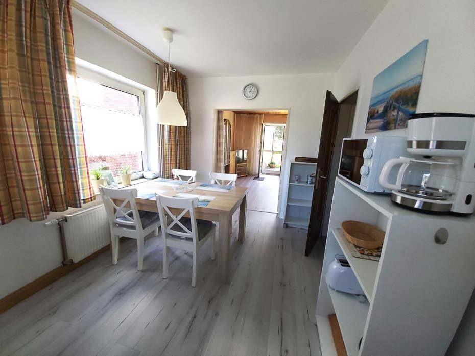 Haus Schwalbennest Apartment Bensersiel Luaran gambar