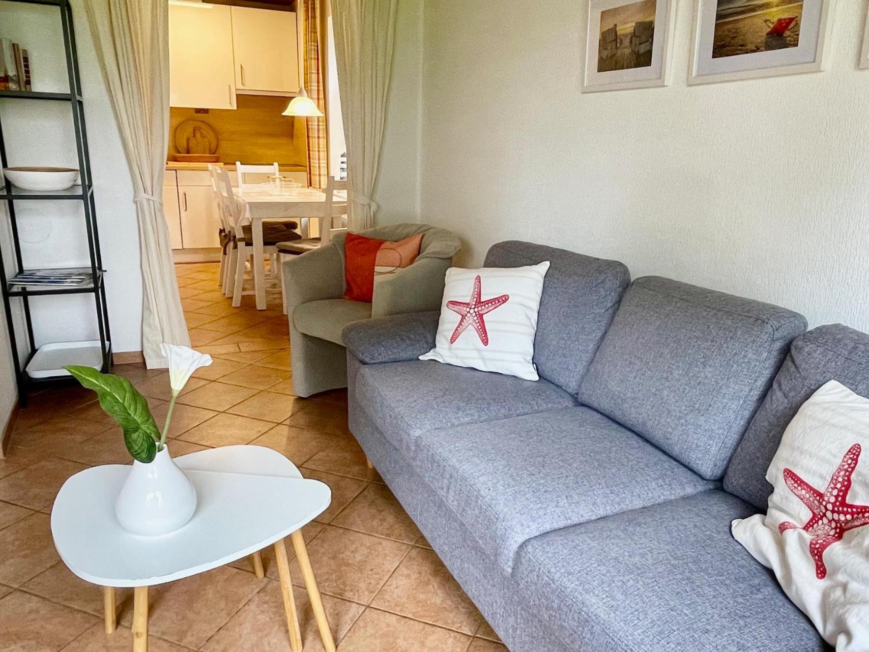 Haus Schwalbennest Apartment Bensersiel Luaran gambar